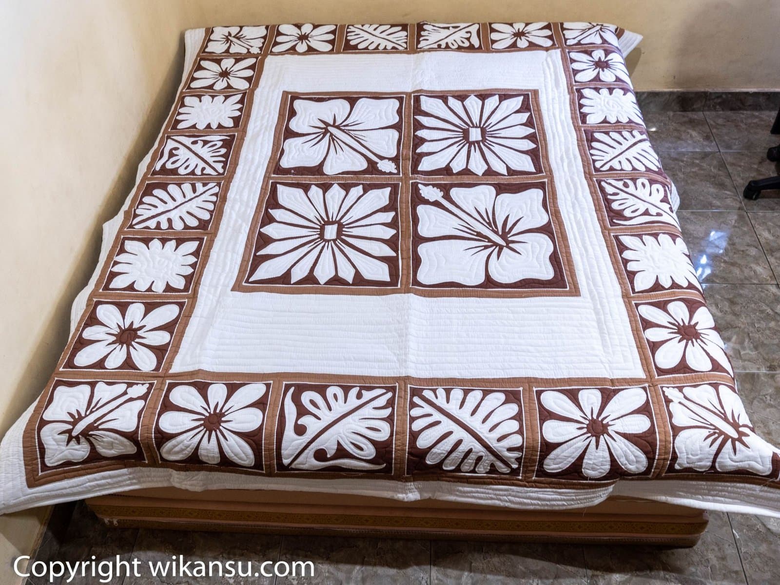 Brown Flower Box