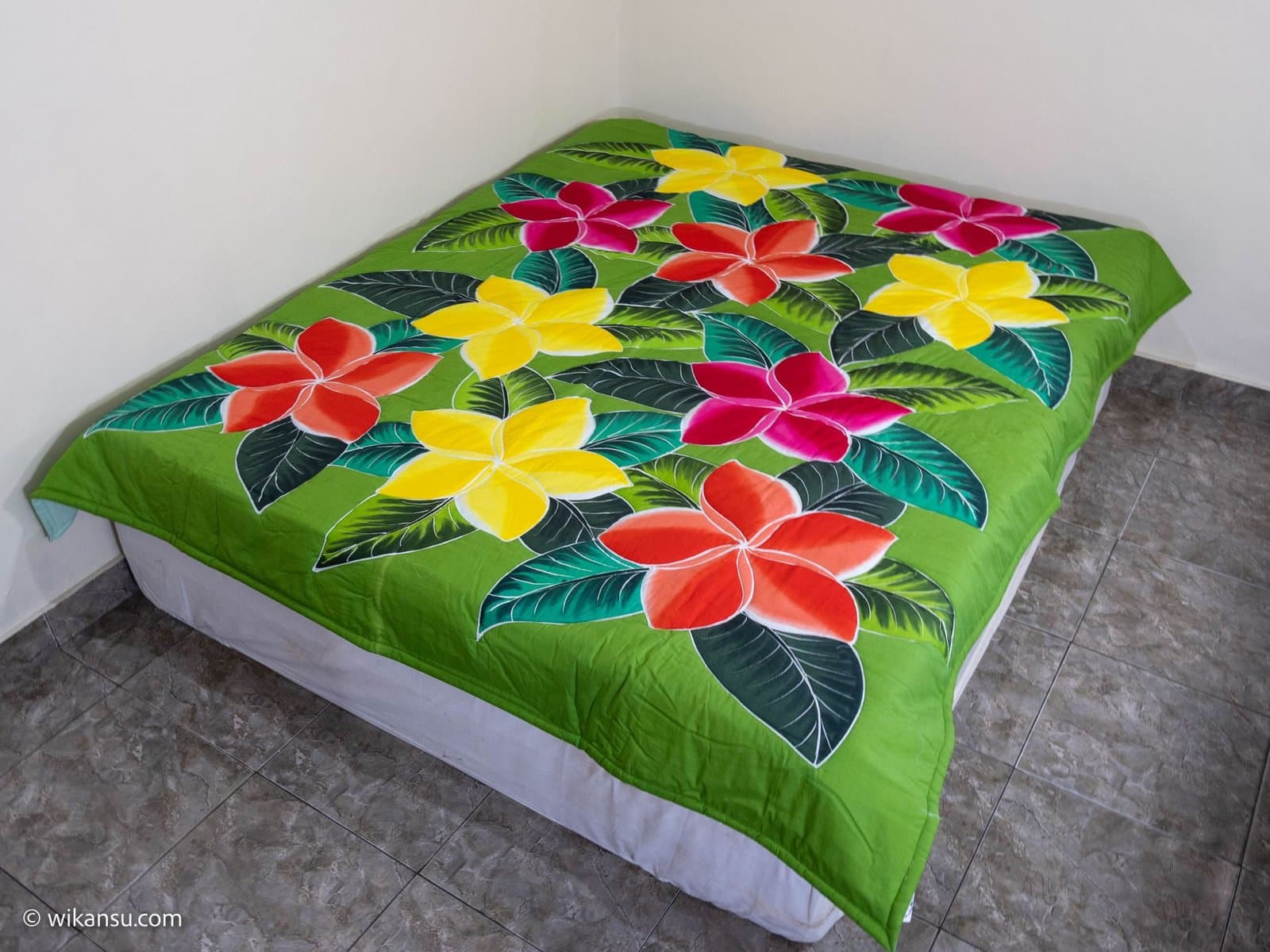 Green Jasmine Flowers